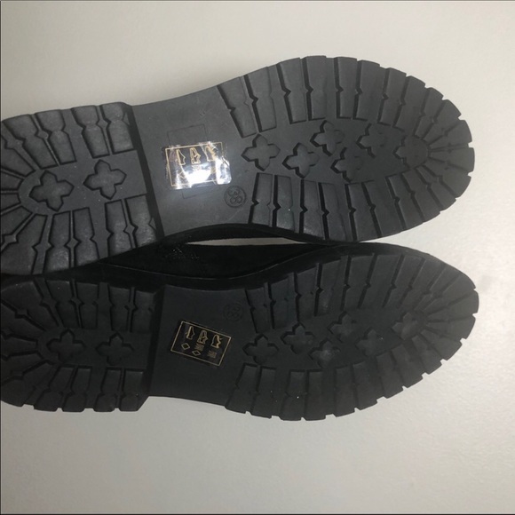 Le chateau boots size 7 womens - Picture 3 of 4